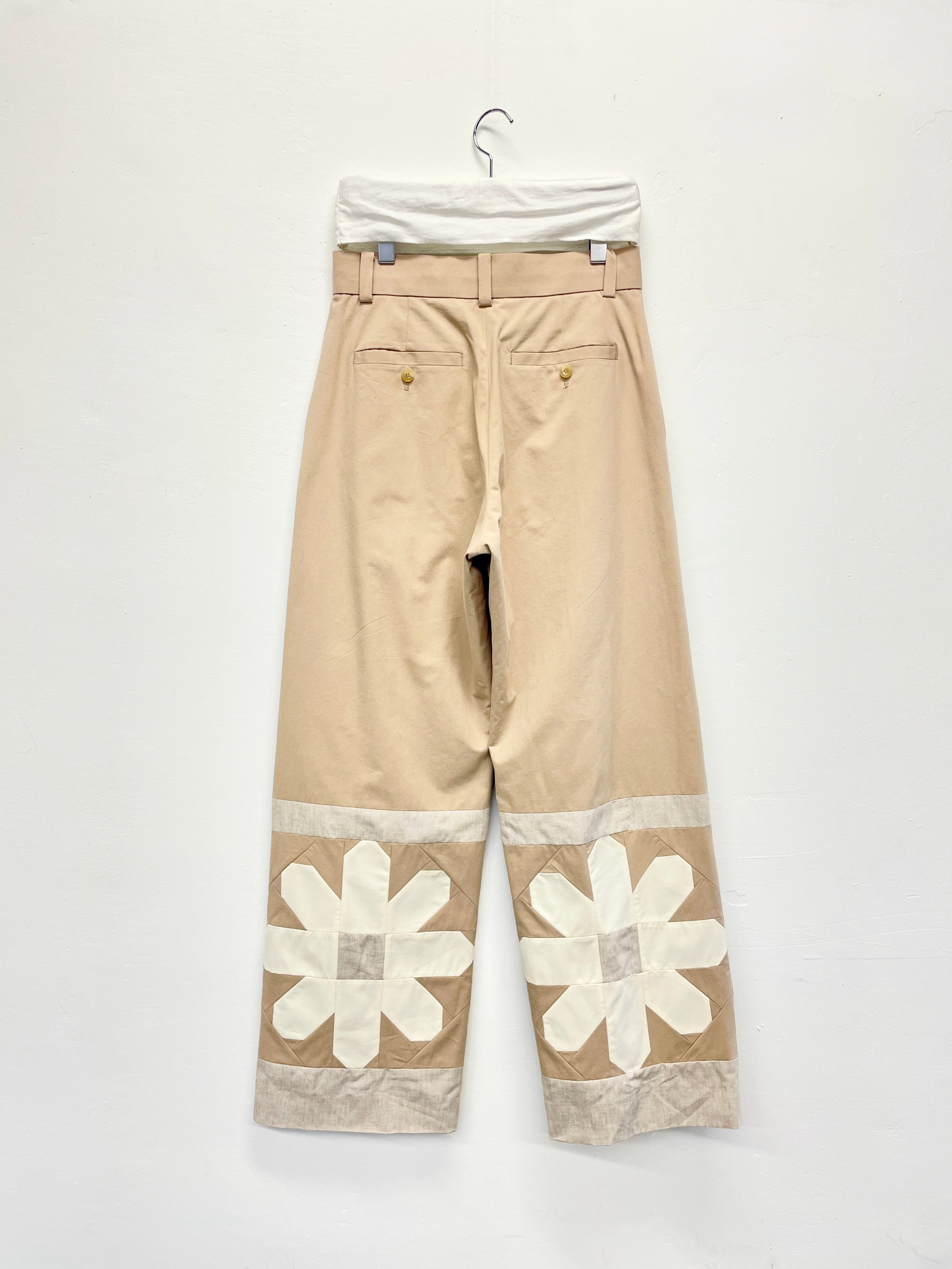Straight pants 001 beige