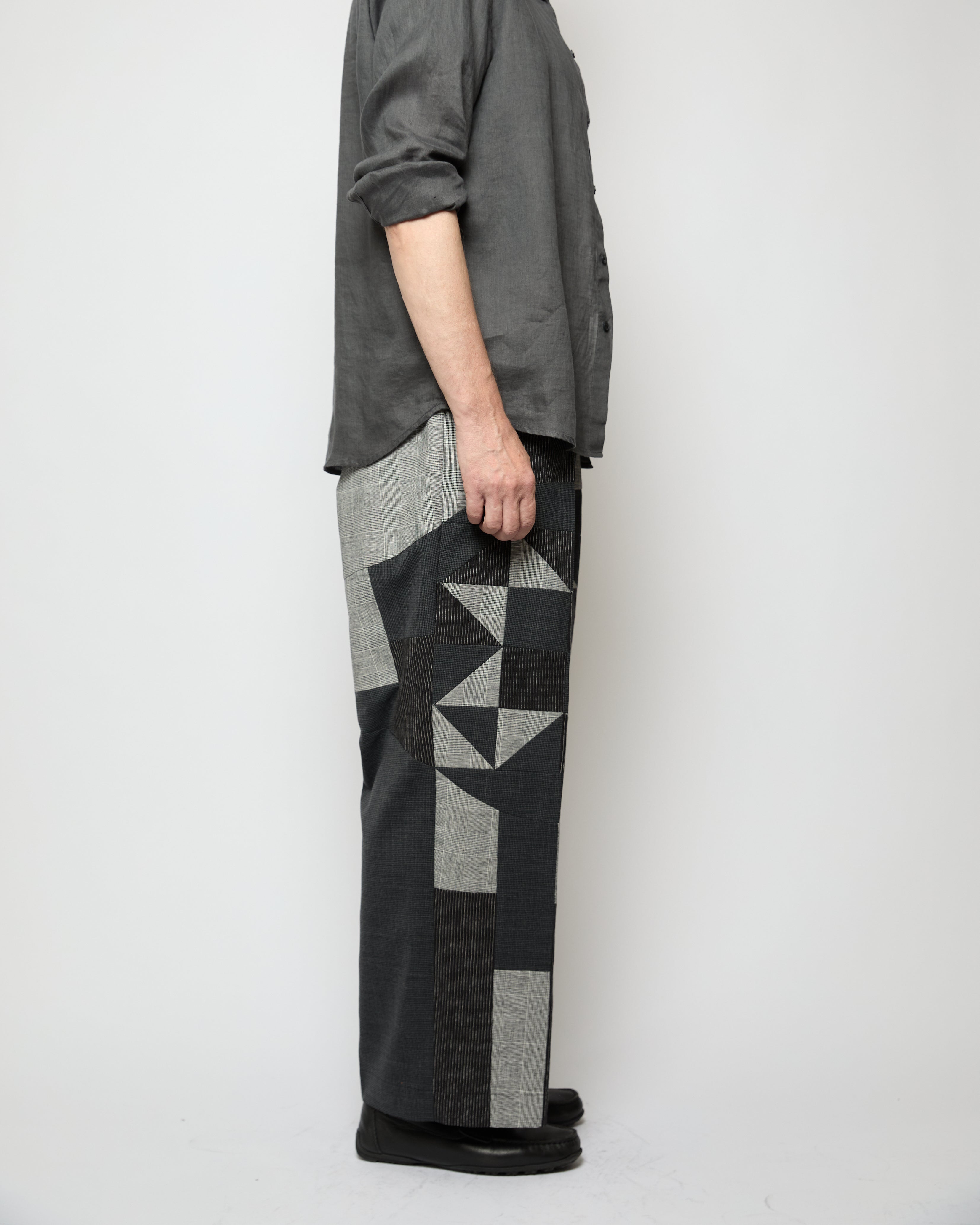 Wide tuck pants 007 Black